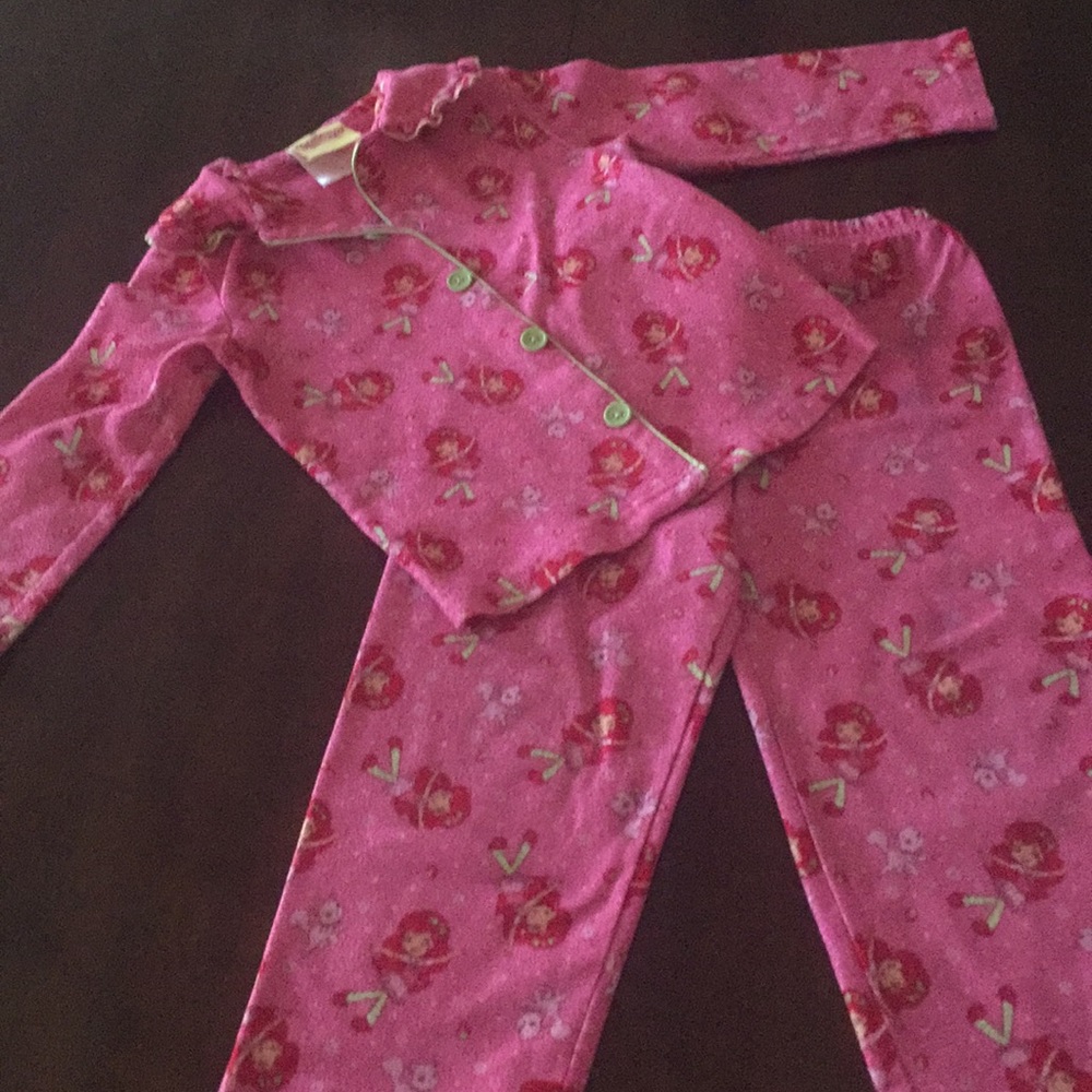 Strawberry shortcake pjs